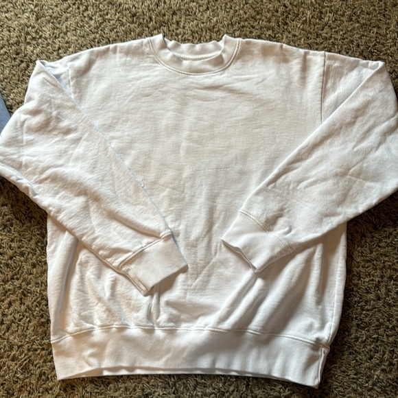 Sporty and Rich sweatshirts - Picture 4 of 5